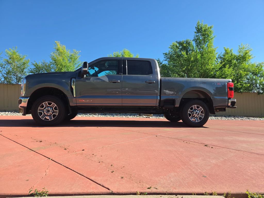 Certified 2025 Ford F350 Lariat AWD/4WD image 6