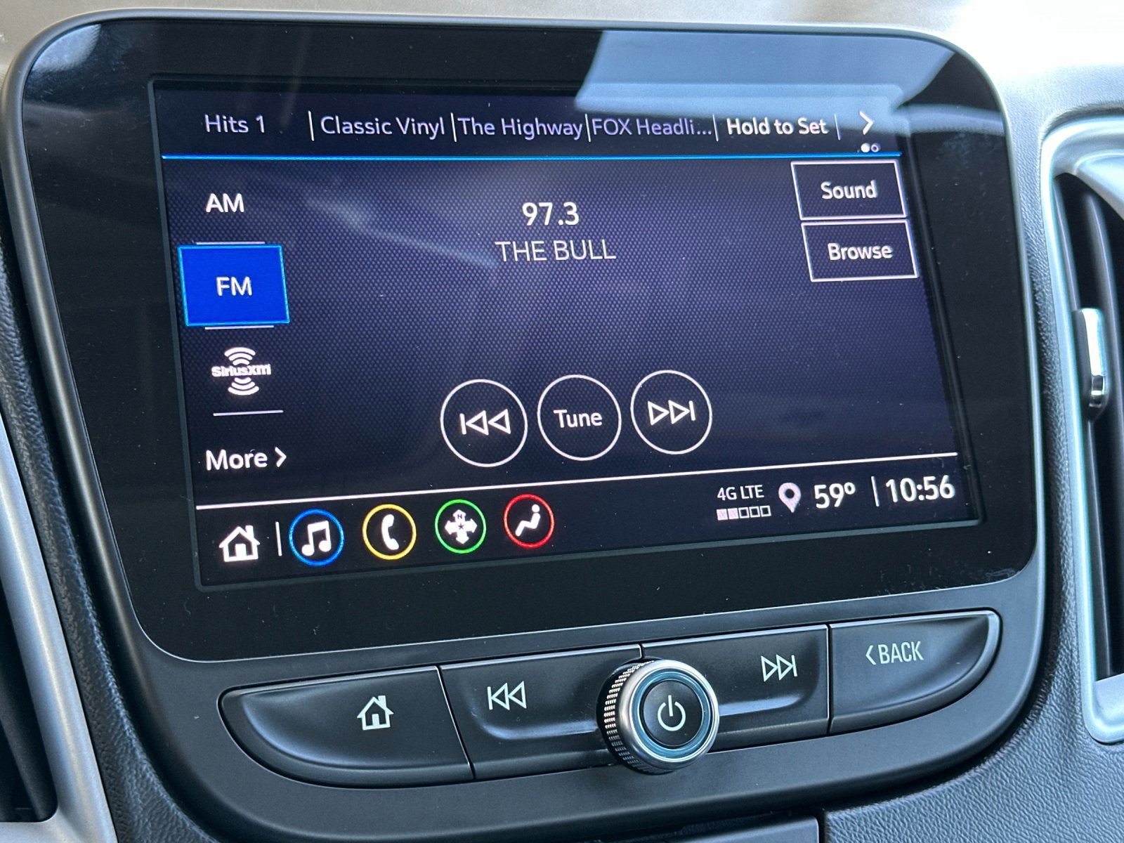 Used 2023 Chevrolet Malibu LT image 17