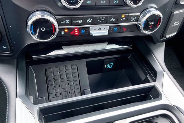 Certified 2025 Ford F250 Platinum w/ FX4 Off-Road Package image 25