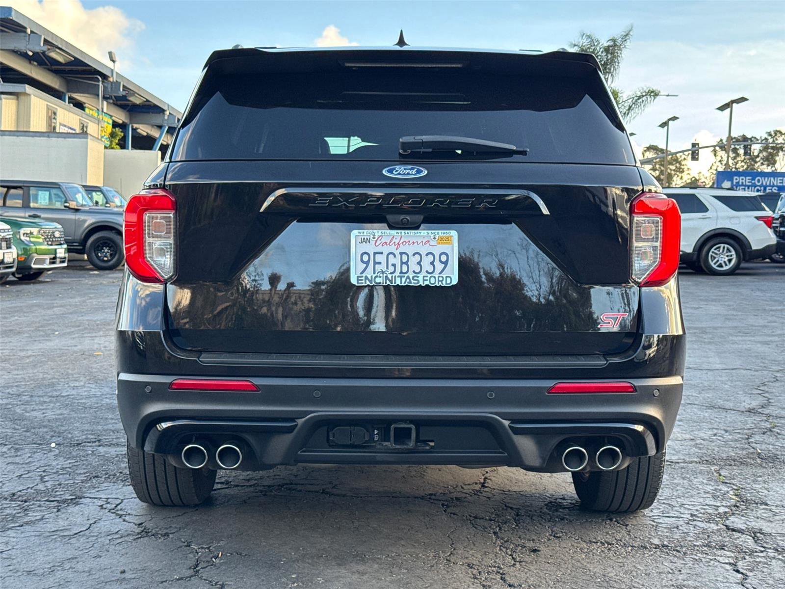 Certified 2023 Ford Explorer ST image 4