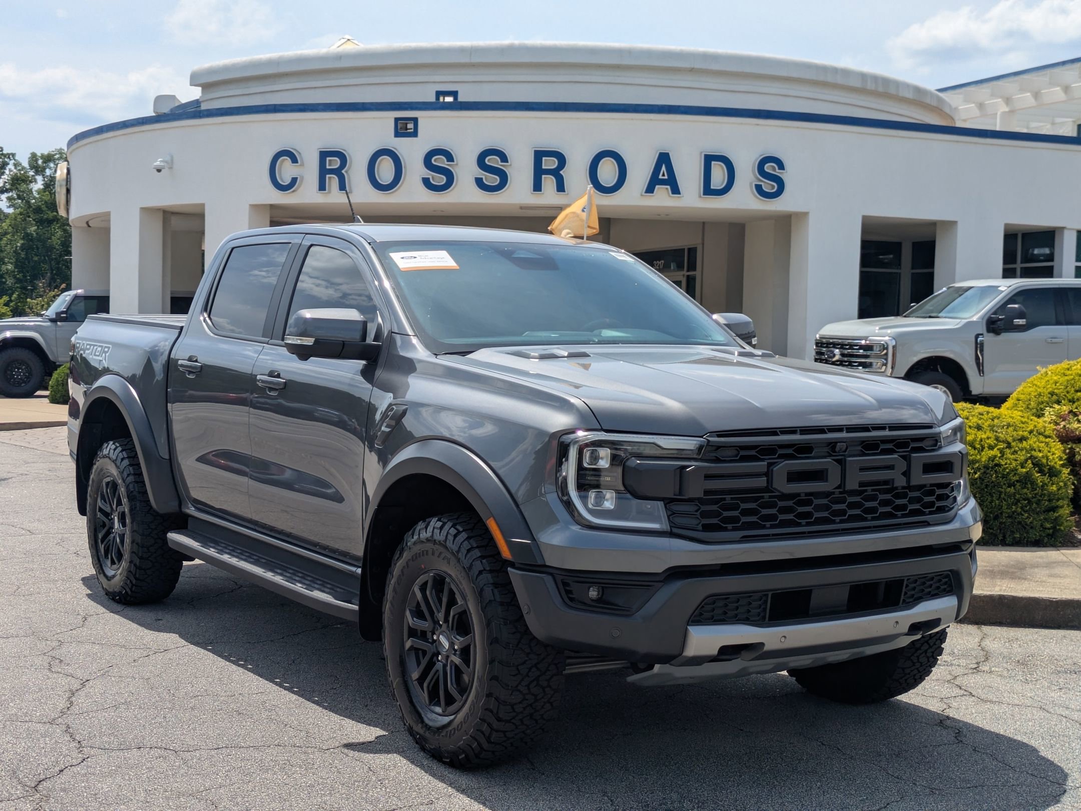 Certified 2024 Ford Ranger Raptor AWD/4WD image 1