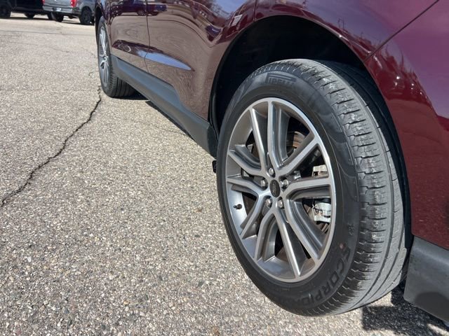 Certified 2024 Ford Edge Titanium image 28