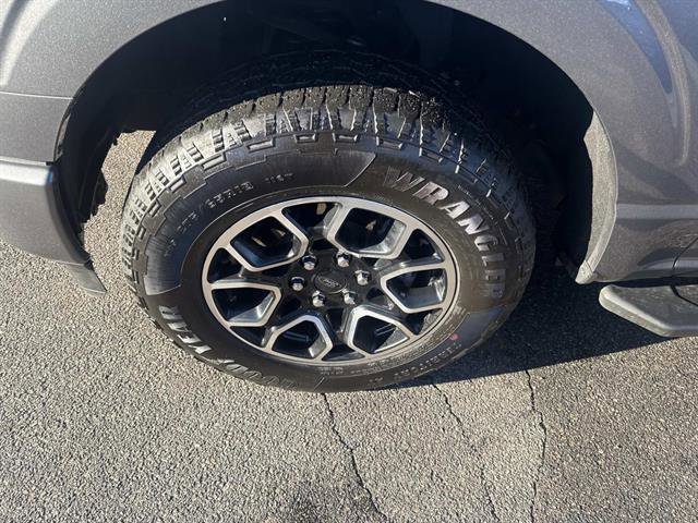 Certified 2022 Ford F150 XLT w/ Equipment Group 302A High image 10