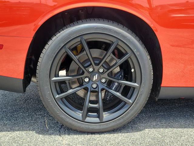 Used 2023 Dodge Challenger R/T Scat Pack RWD image 6