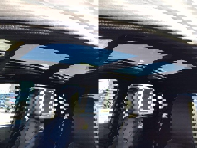 Certified 2022 Ford Edge Titanium w/ Equipment Group 301A image 23