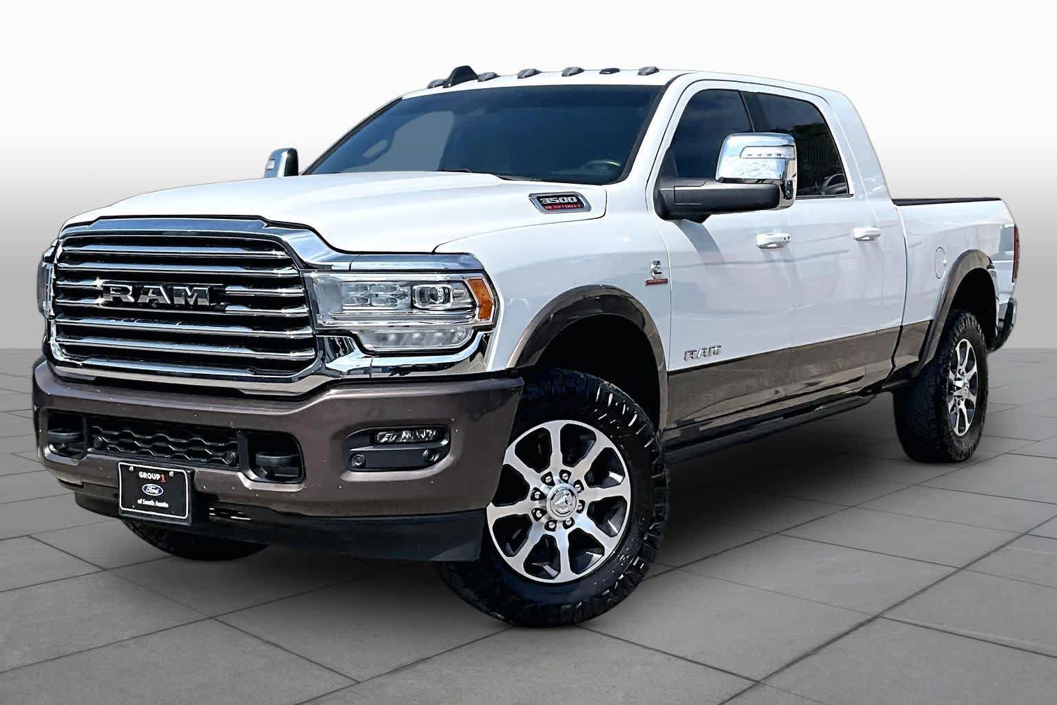 Used 2023 RAM 3500 Limited AWD/4WD image 35