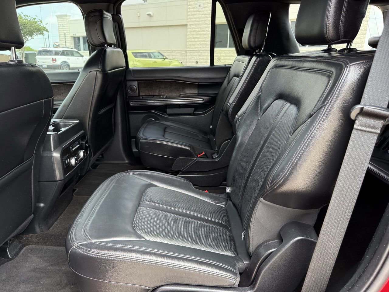 Certified 2020 Ford Expedition Limited w/ Equipment Group 301A RWD image 27