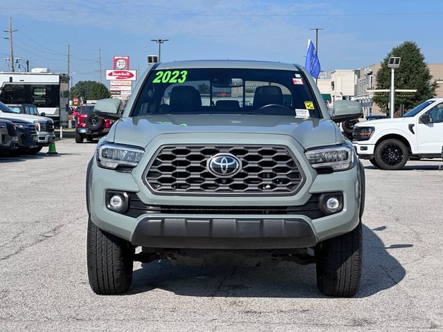 Used 2023 Toyota Tacoma TRD Off-Road w/ TRD Premium Off Road Package AWD/4WD image 2