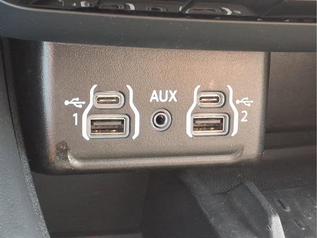 Used 2025 Dodge Durango GT AWD/4WD image 18