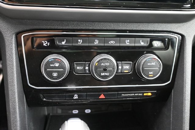 Used 2023 Volkswagen Atlas SEL Premium AWD/4WD image 17
