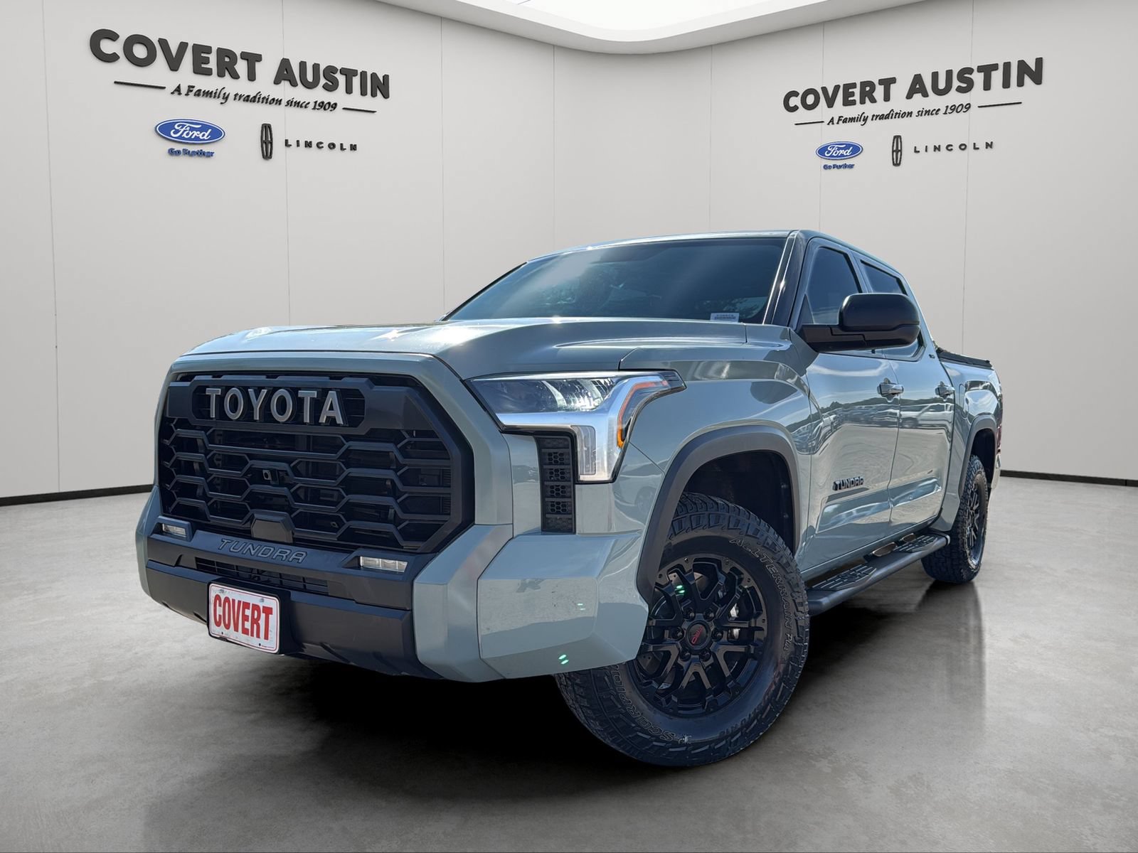 Used 2022 Toyota Tundra SR5 w/ TRD Off-Road Package AWD/4WD image 1