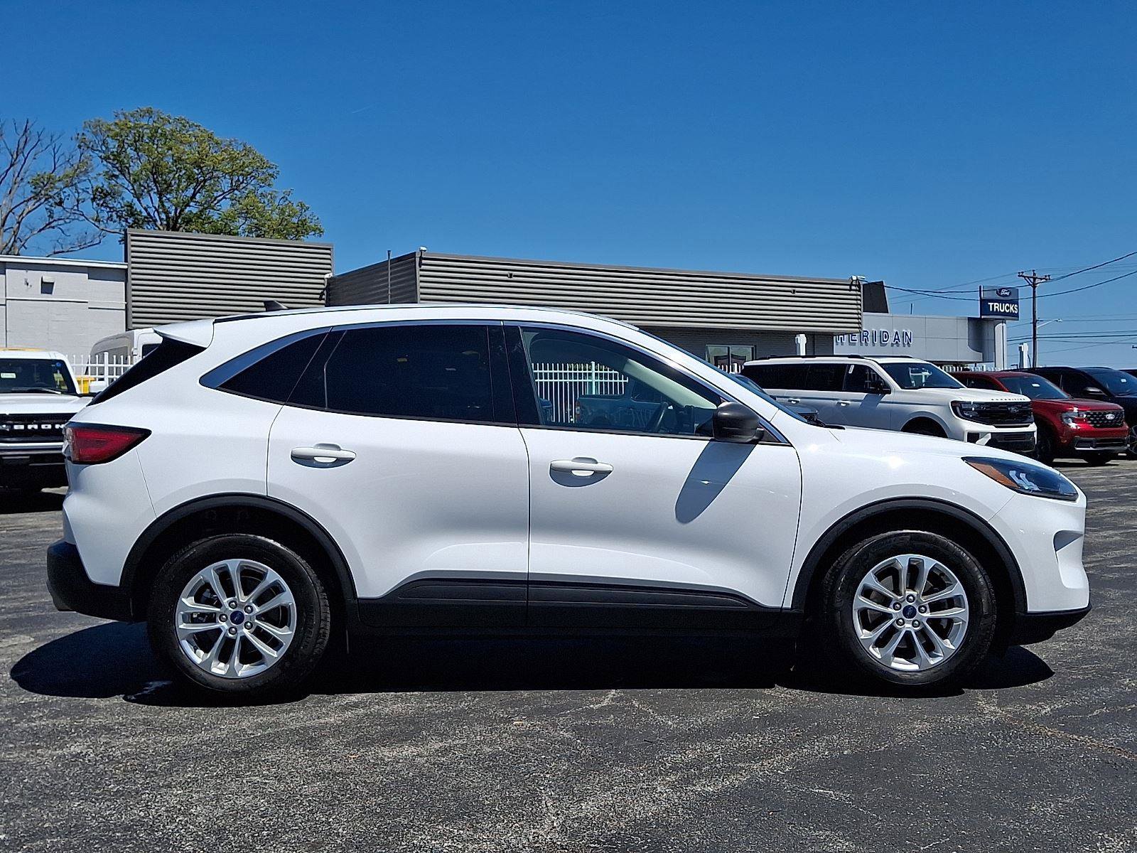 Certified 2022 Ford Escape SE w/ Convenience Package FWD image 7