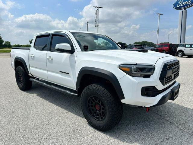 Used 2023 Toyota Tacoma TRD Pro AWD/4WD image 7