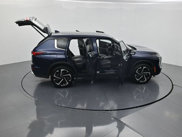 Used 2024 Mitsubishi Outlander SE FWD image 50