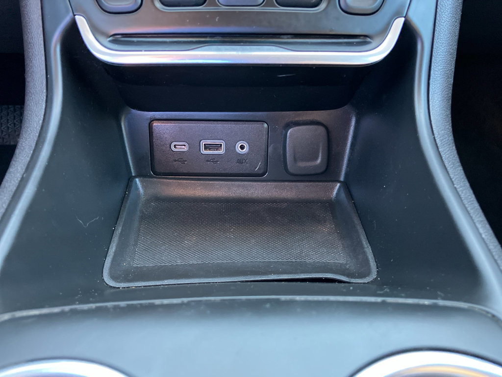 Used 2021 GMC Terrain SLE w/ Elevation Edition image 20