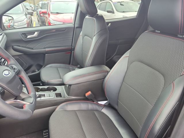 Certified 2024 Ford Escape ST-Line w/ Tech Pack #1 image 14