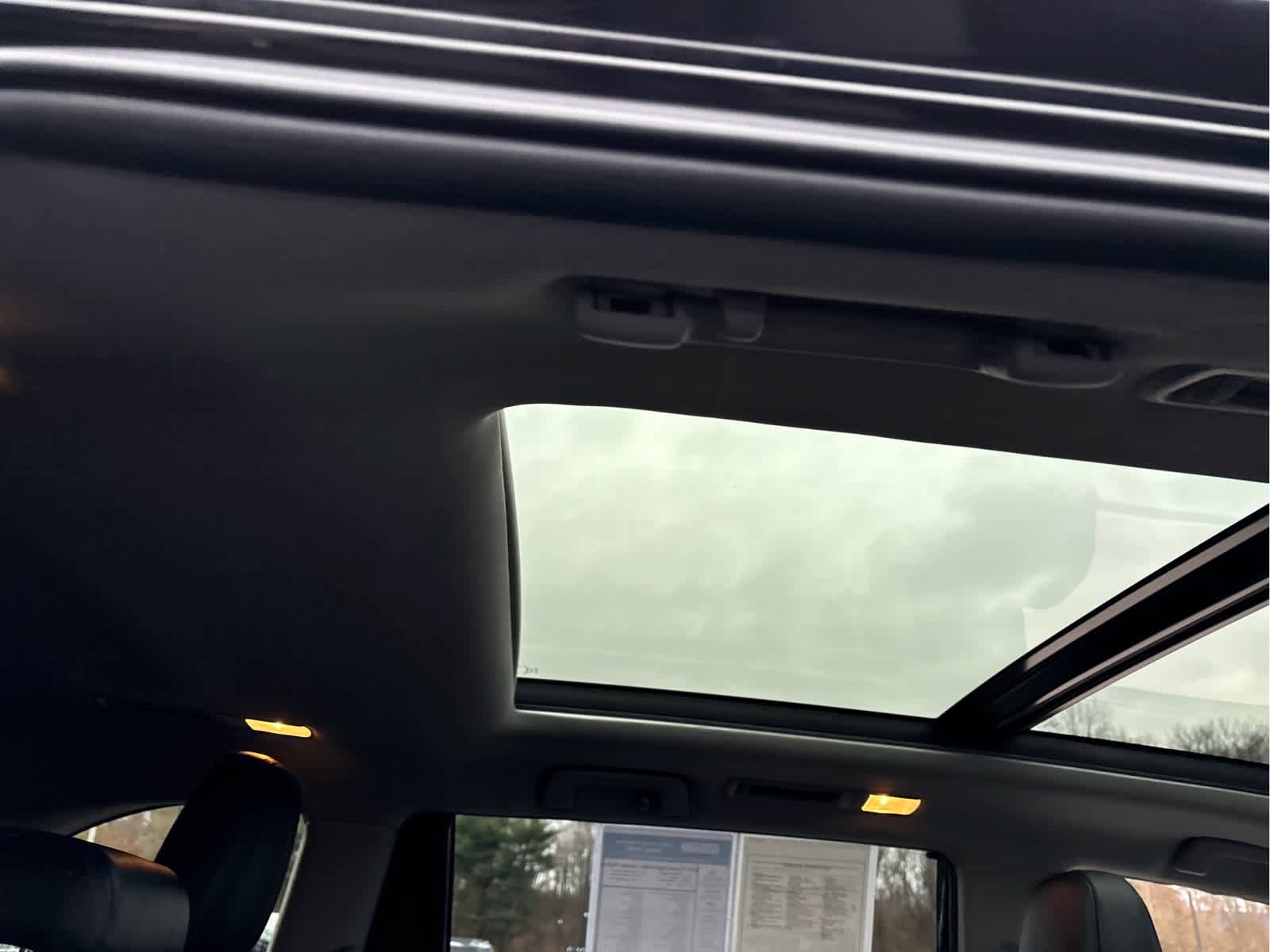 Used 2019 Toyota Highlander Limited Platinum image 30