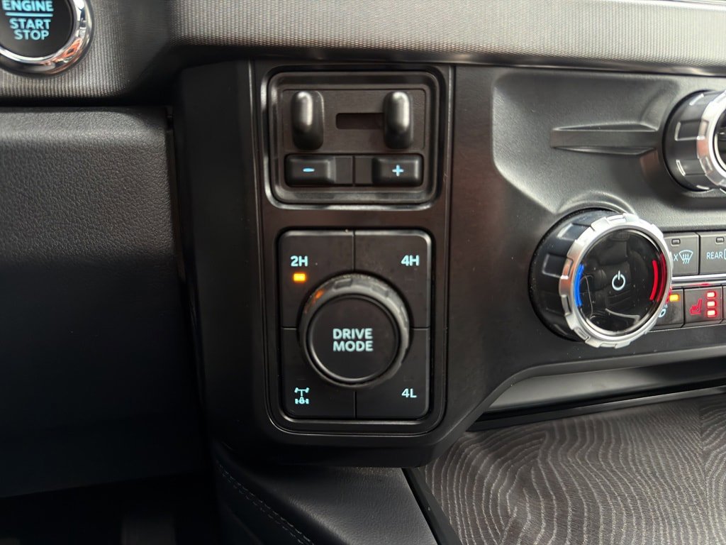Certified 2025 Ford F350 Platinum AWD/4WD image 36