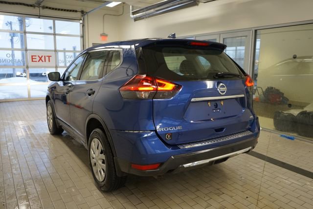 Used 2018 Nissan Rogue S image 11