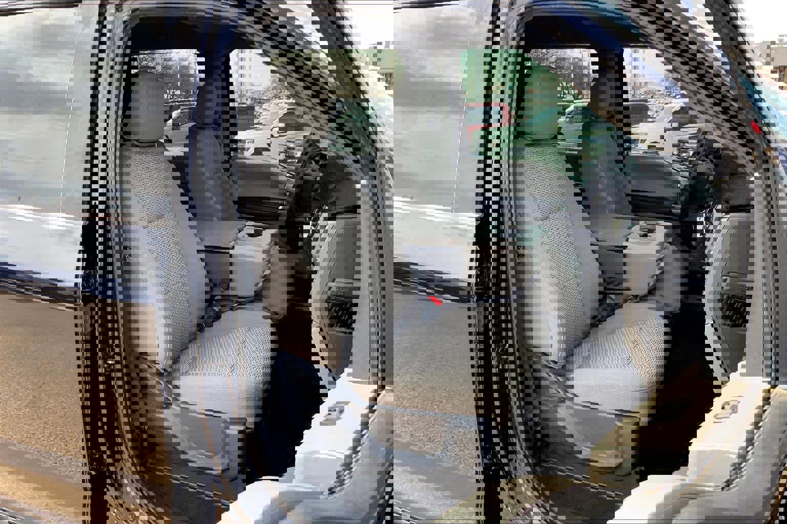 Certified 2022 Ford F250 XLT w/ XLT Premium Package image 11