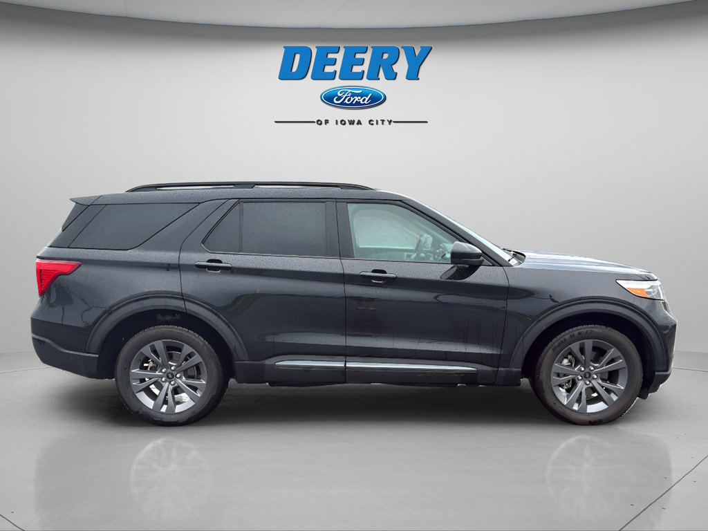 Certified 2024 Ford Explorer XLT w/ Equipment Group 202A AWD/4WD image 15