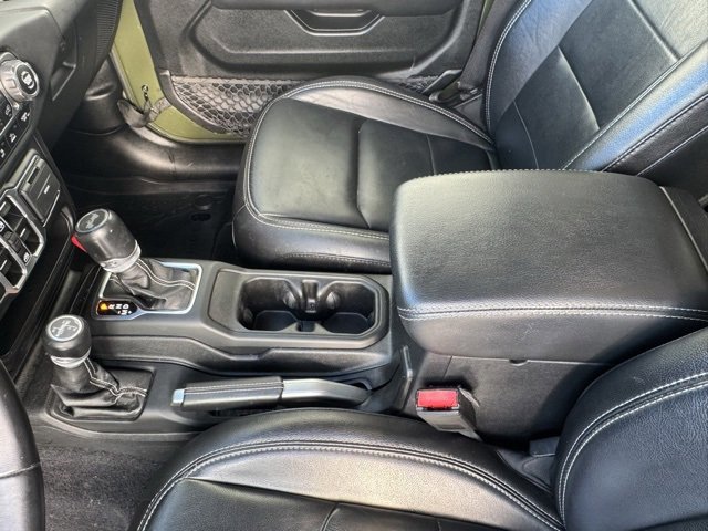 Used 2021 Jeep Wrangler Unlimited Sahara w/ Cold Weather Group image 16