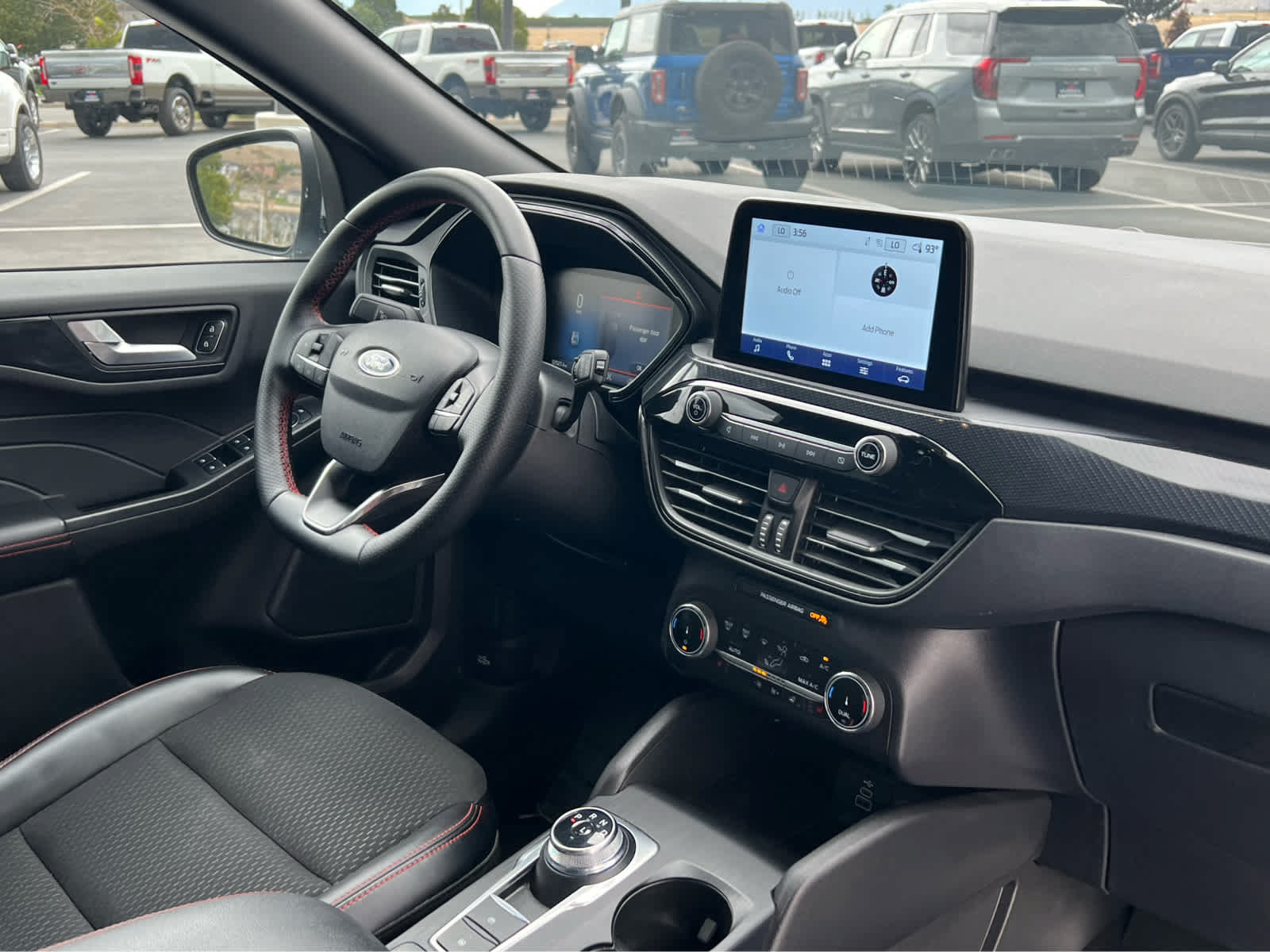Certified 2025 Ford Escape ST-Line Select AWD/4WD image 20