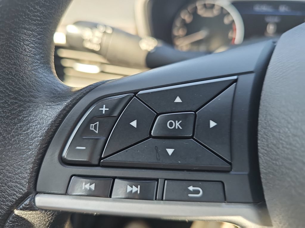 Used 2024 Nissan Altima 2.5 SV FWD image 16