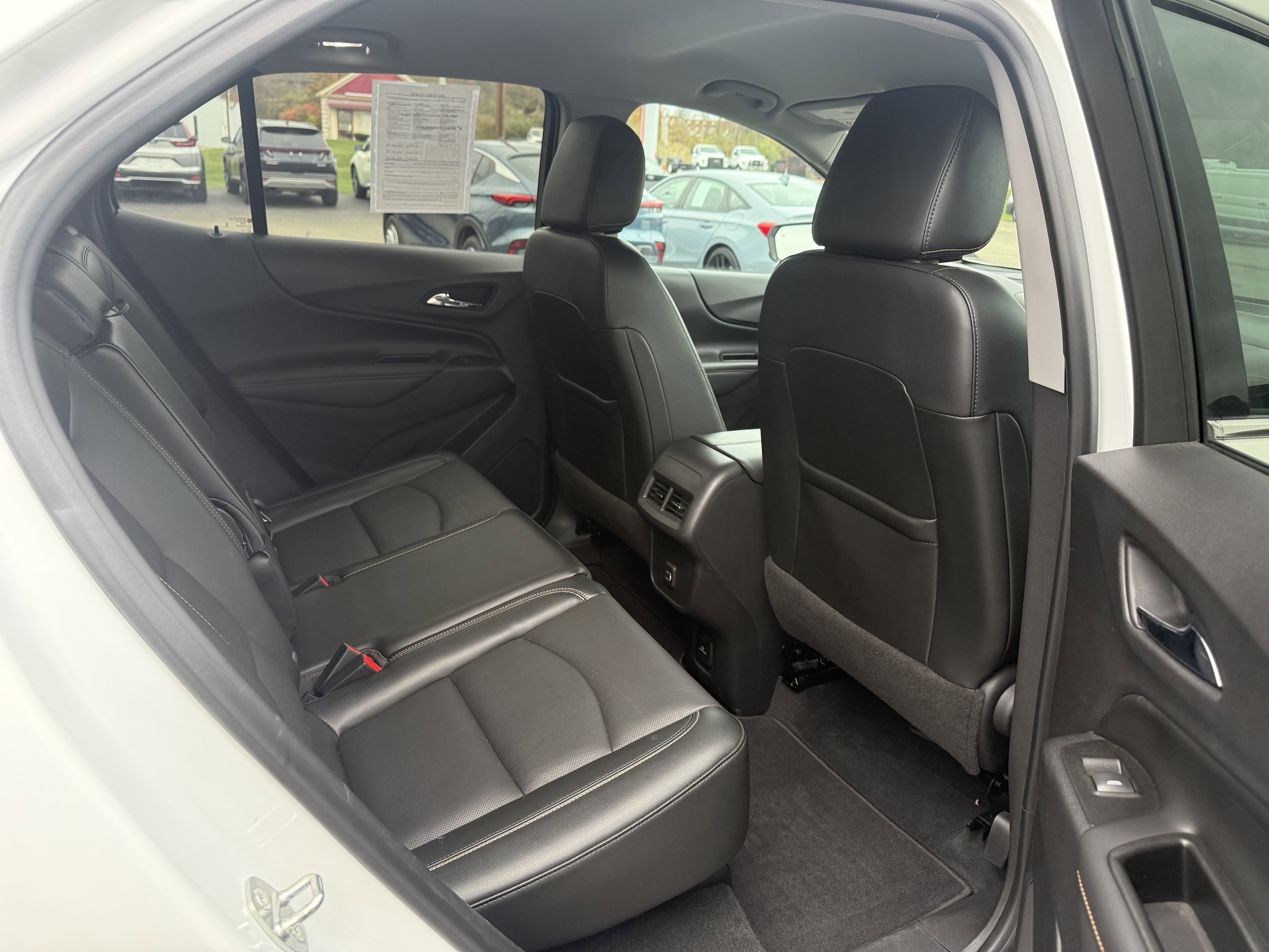 Used 2020 Chevrolet Equinox Premier image 10