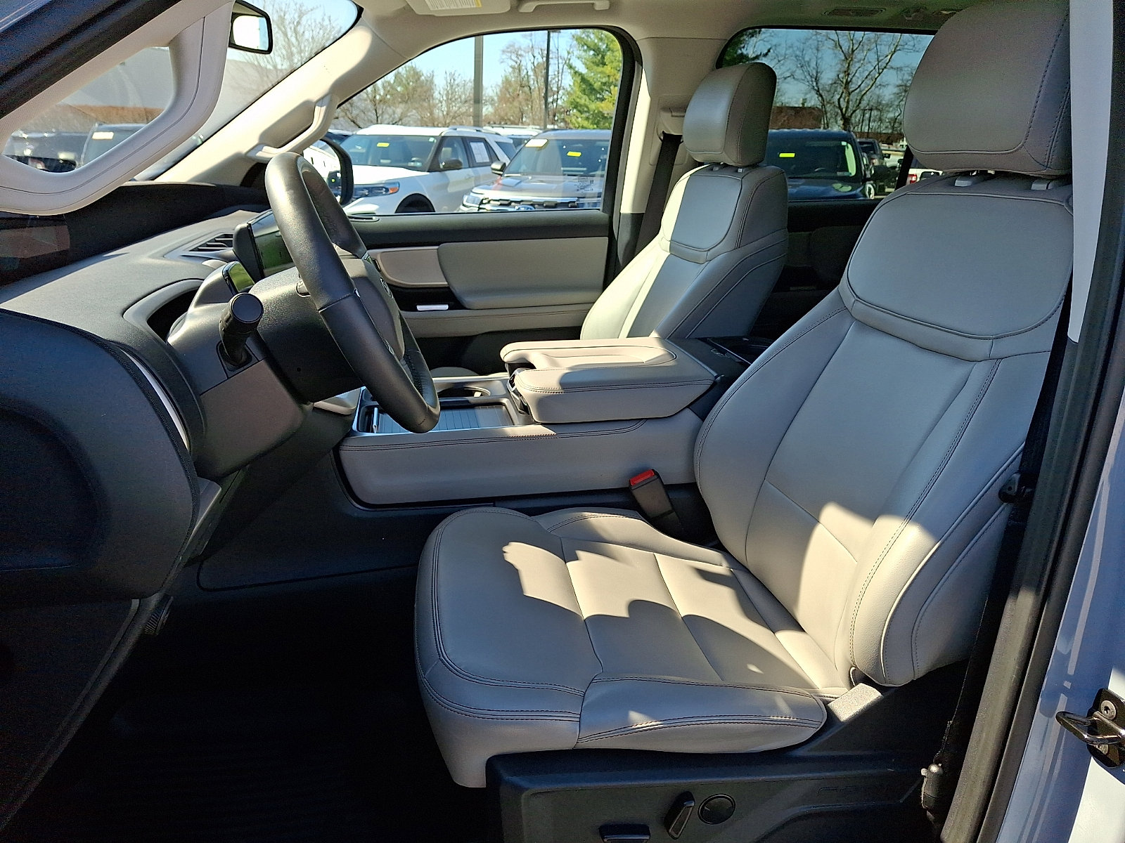 Certified 2025 Ford Expedition Max Active AWD/4WD image 17