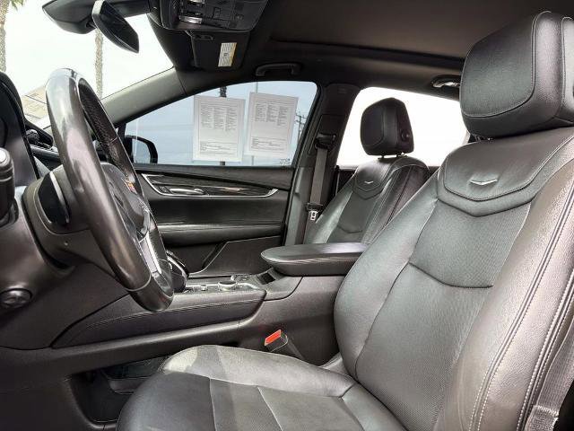 Used 2021 Cadillac XT5 Premium Luxury image 23