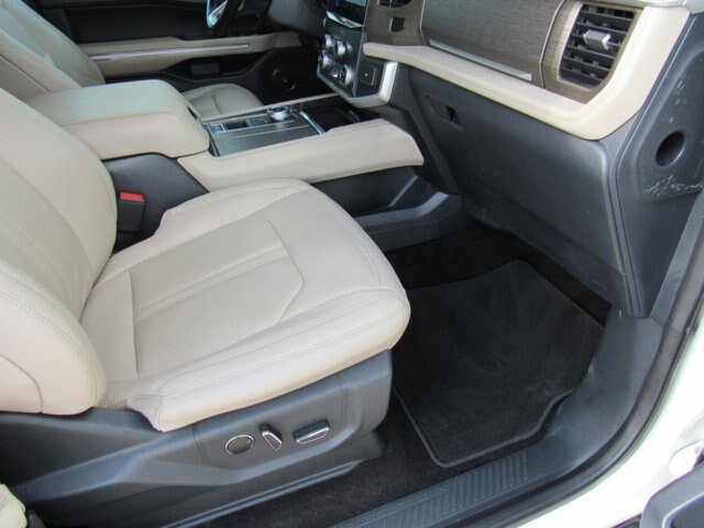 Certified 2022 Ford Expedition Max Limited RWD image 23