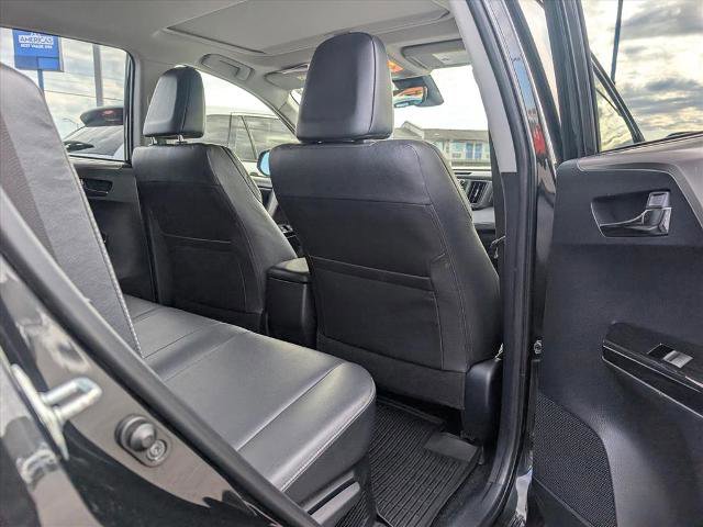 Used 2018 Toyota RAV4 Limited image 23