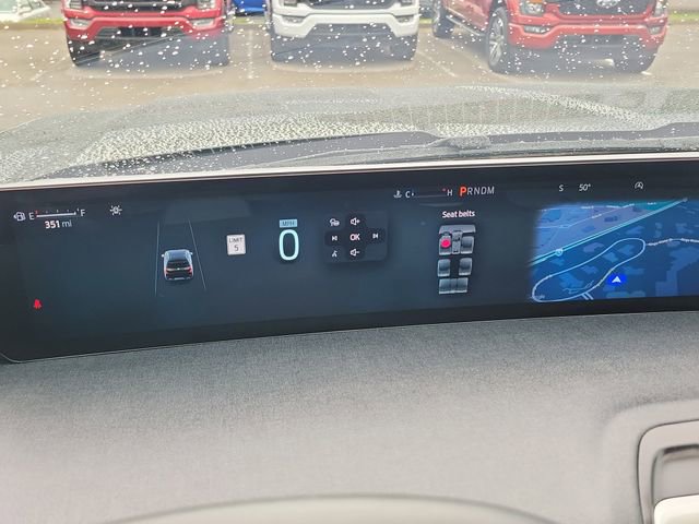 Certified 2025 Ford Expedition Active AWD/4WD image 13