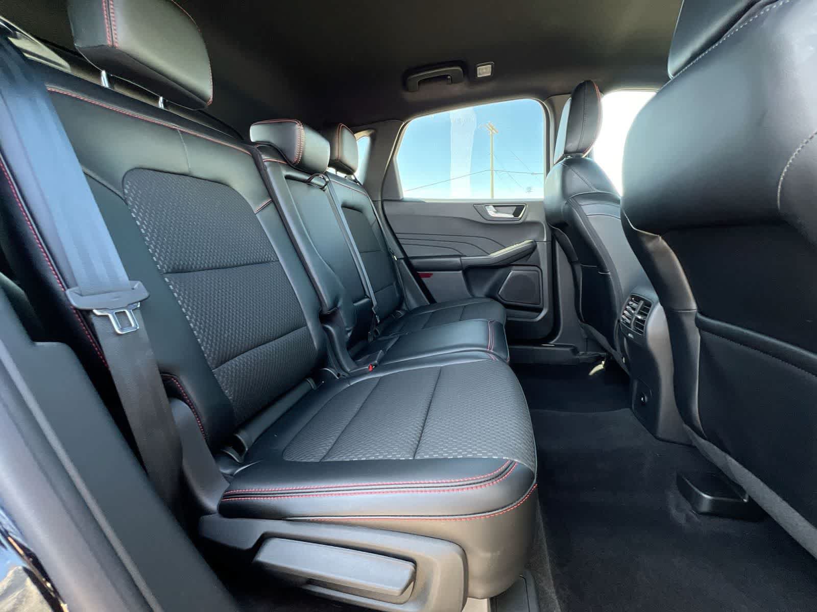 Certified 2023 Ford Escape ST-Line Elite AWD/4WD image 20