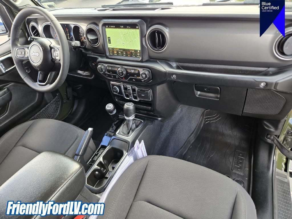 Used 2023 Jeep Gladiator Sport AWD/4WD image 19