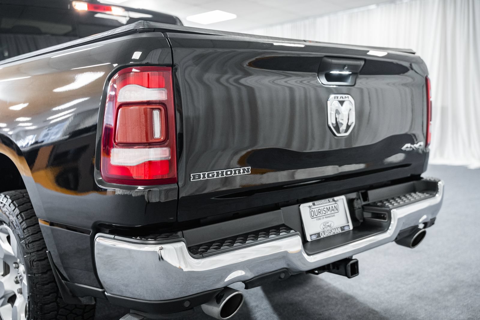 Used 2023 RAM 1500 Big Horn AWD/4WD image 6