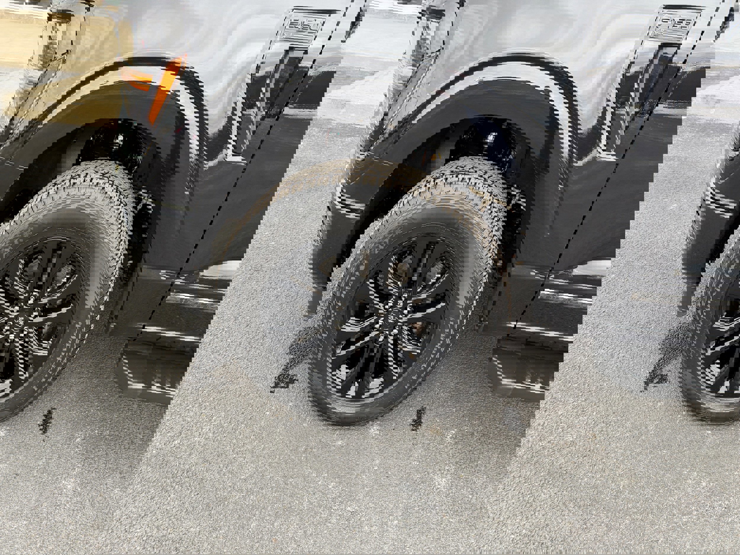 Certified 2025 Ford F150 XLT w/ Equipment Group 302A MID image 12