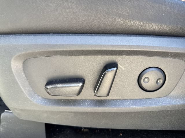 Used 2024 Nissan Pathfinder Rock Creek AWD/4WD image 12