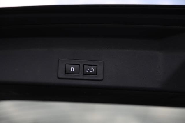 Used 2023 Subaru Ascent Touring AWD/4WD image 13