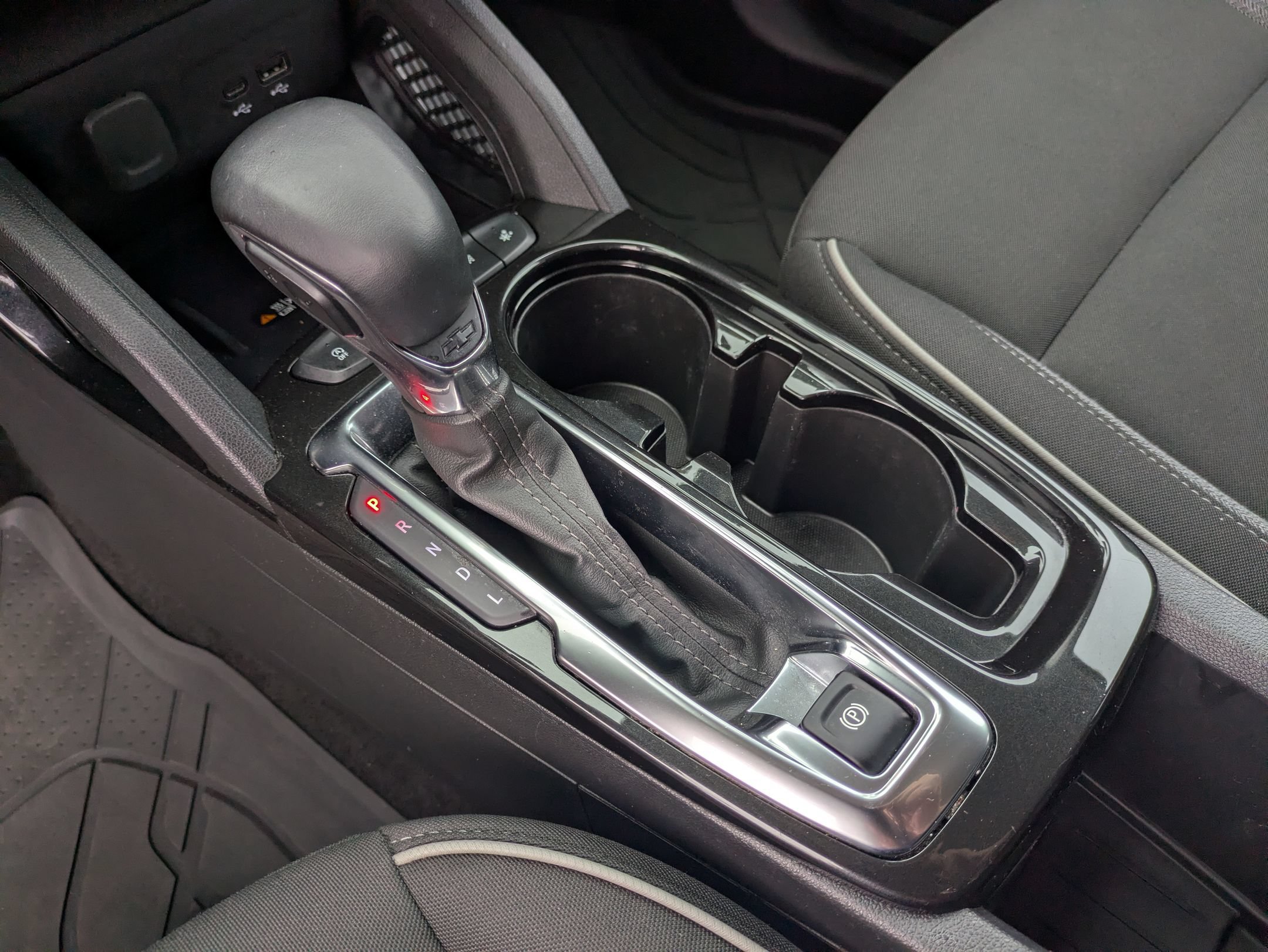 Used 2024 Chevrolet TrailBlazer LT w/ Convenience Package FWD image 26
