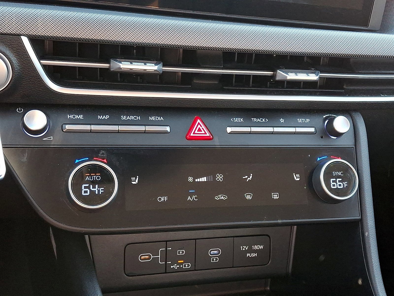 Used 2025 Hyundai Sonata SEL FWD image 14