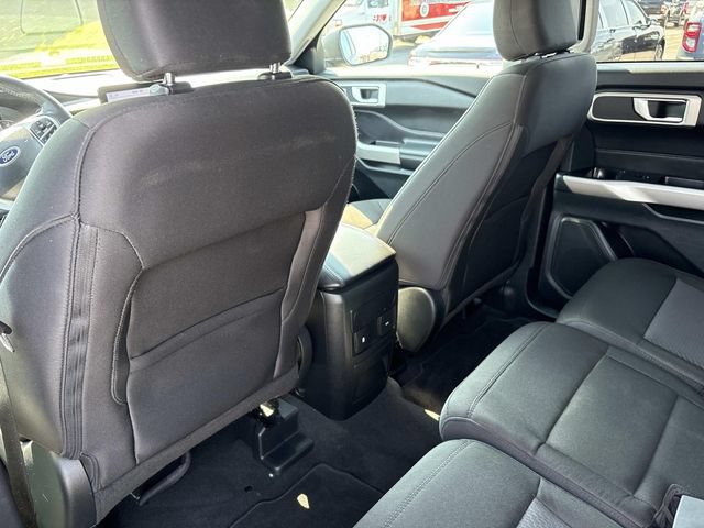 Certified 2023 Ford Explorer XLT RWD image 17