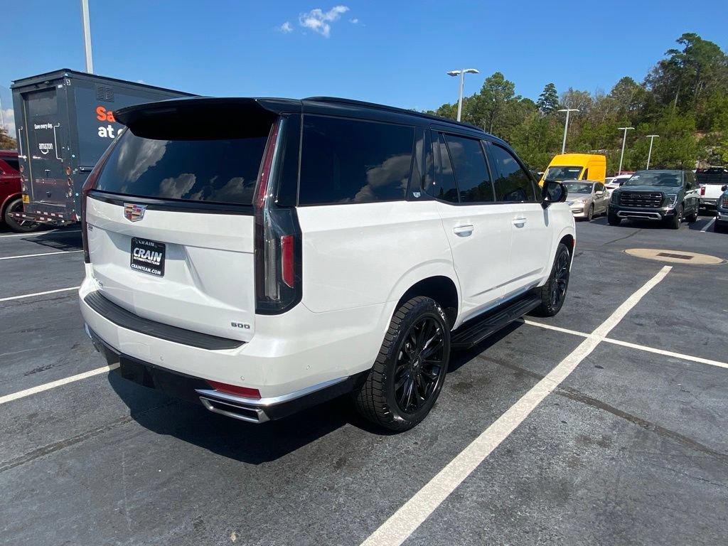 Used 2023 Cadillac Escalade Premium Luxury w/ Performance Package AWD/4WD image 7