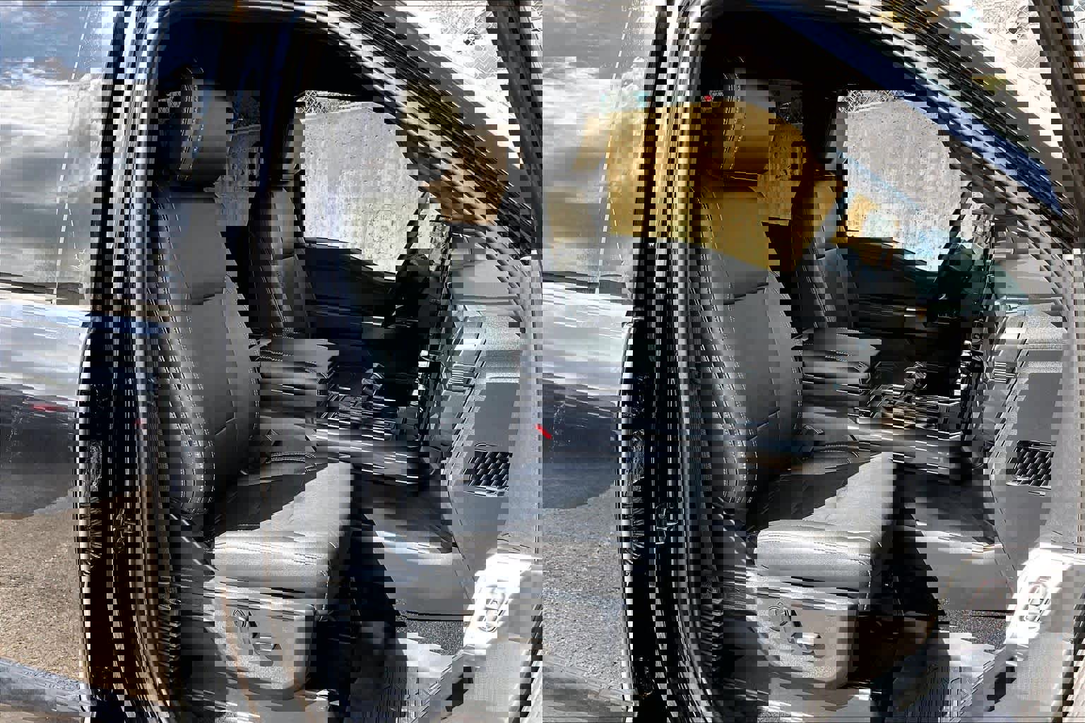 Certified 2023 Ford F150 XLT w/ Equipment Group 302A High image 12