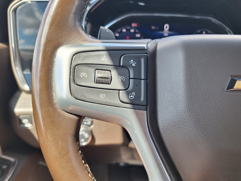 Used 2024 Chevrolet Silverado 1500 LT AWD/4WD image 16
