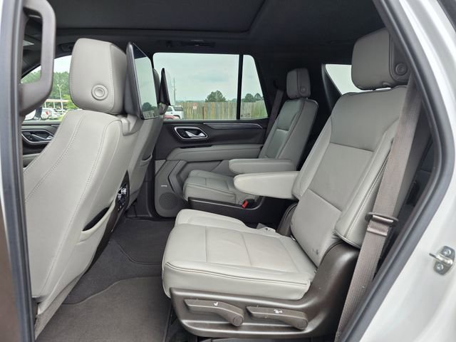 Used 2021 GMC Yukon SLT w/ SLT Premium Package RWD image 17