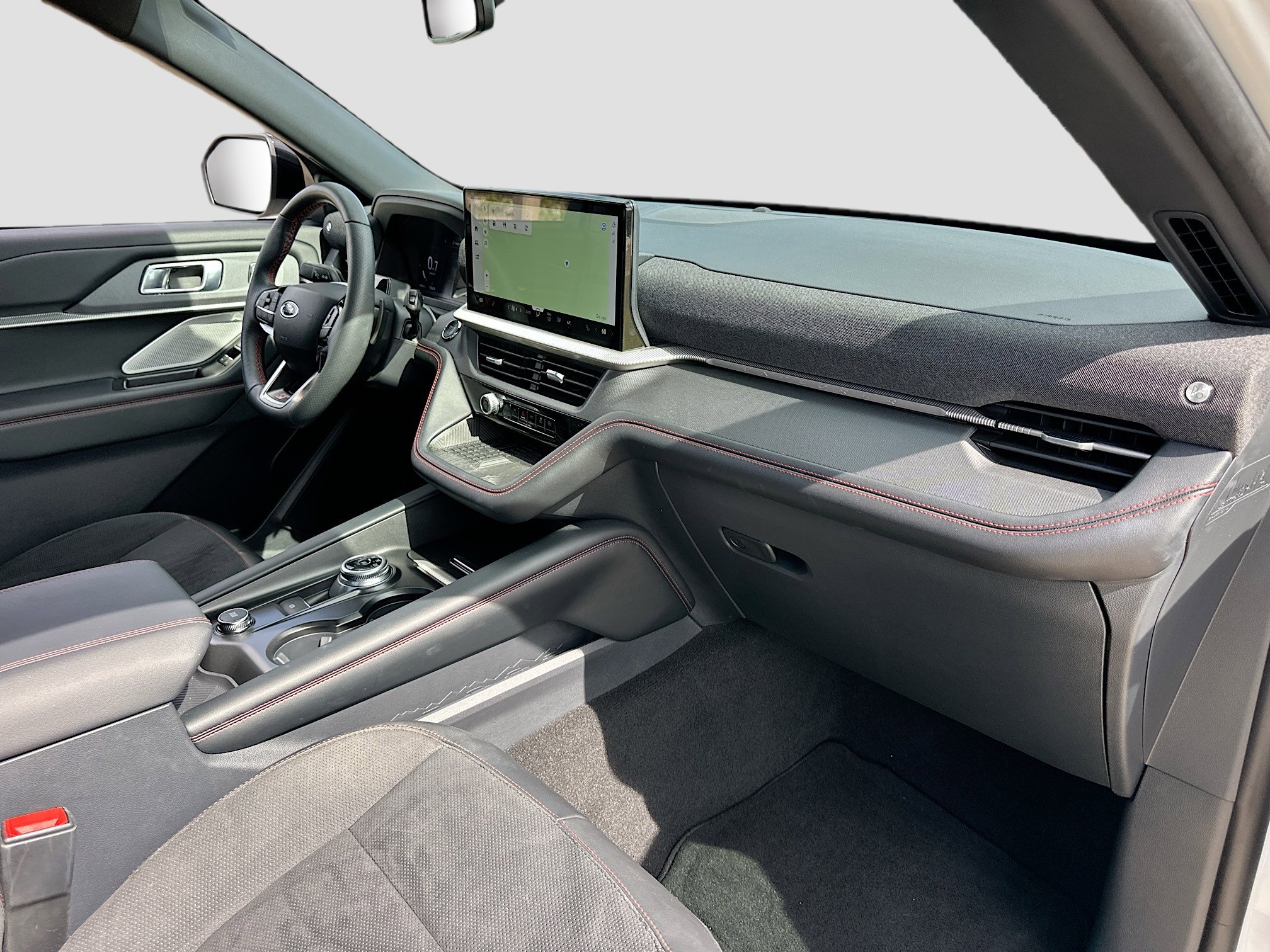 Certified 2025 Ford Explorer ST AWD/4WD image 31