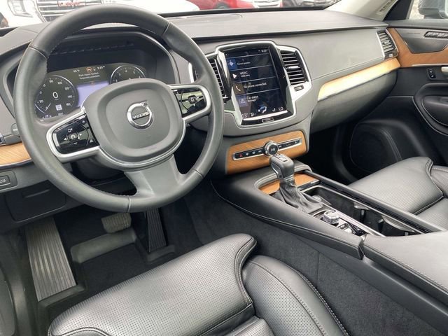 Used 2020 Volvo XC90 T6 Inscription w/ Protection Package Premier image 16