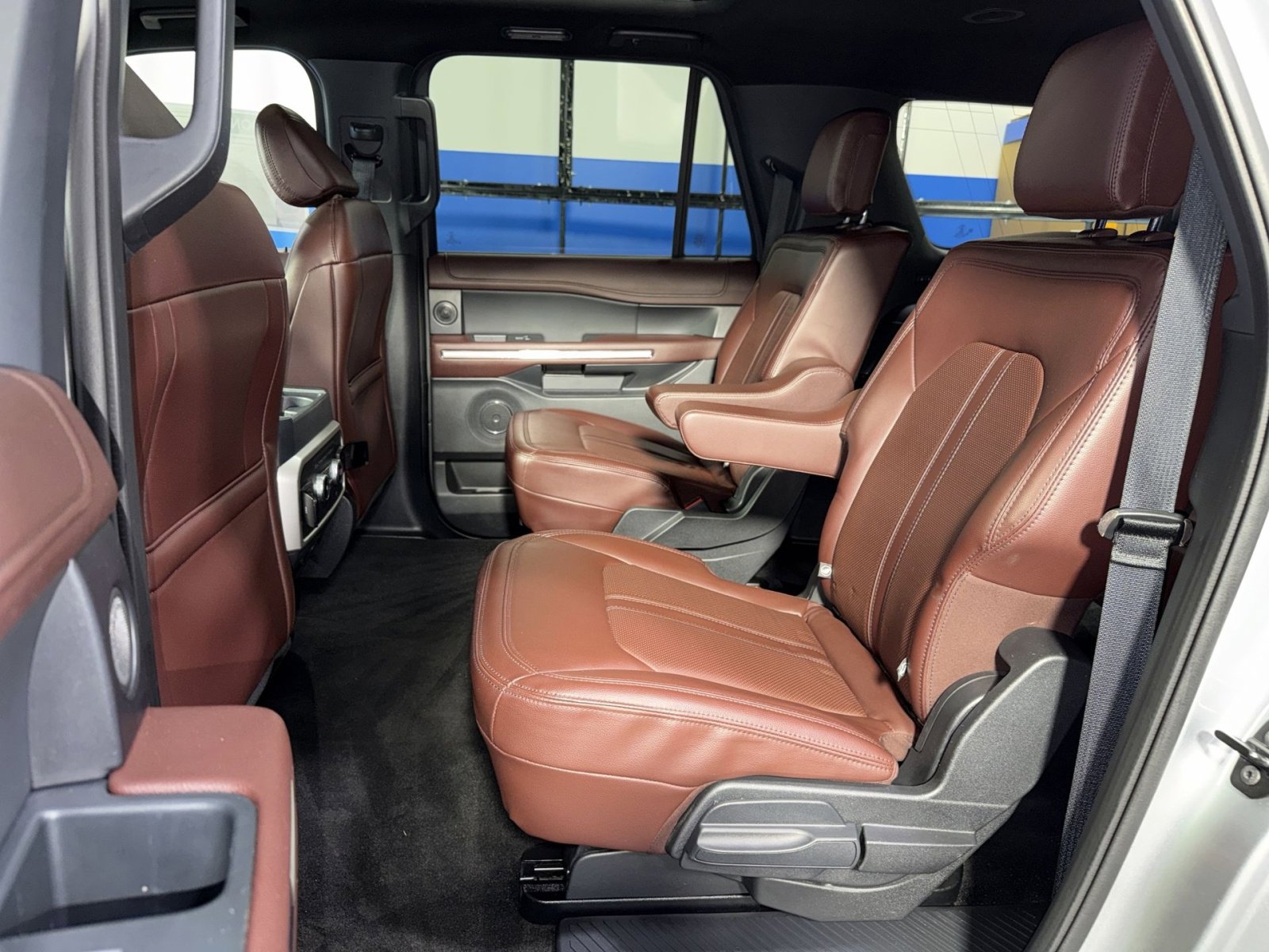 Certified 2022 Ford Expedition Max Limited image 32